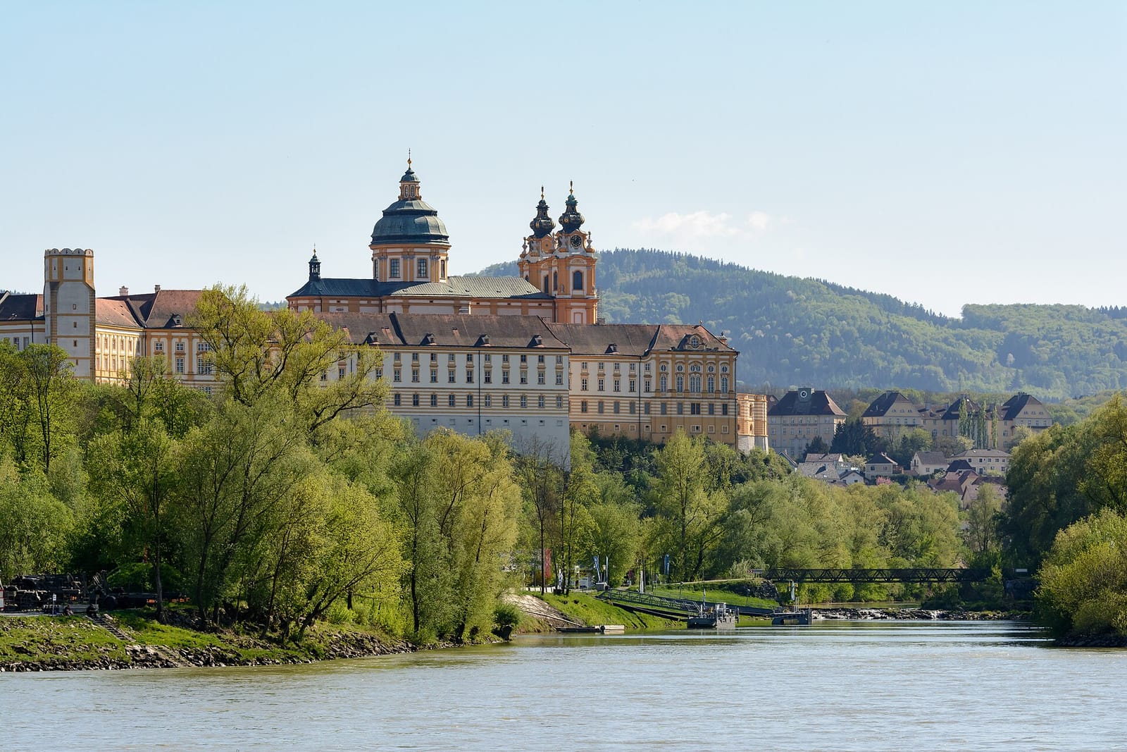 Engagement Photos in Melk & the Wachau