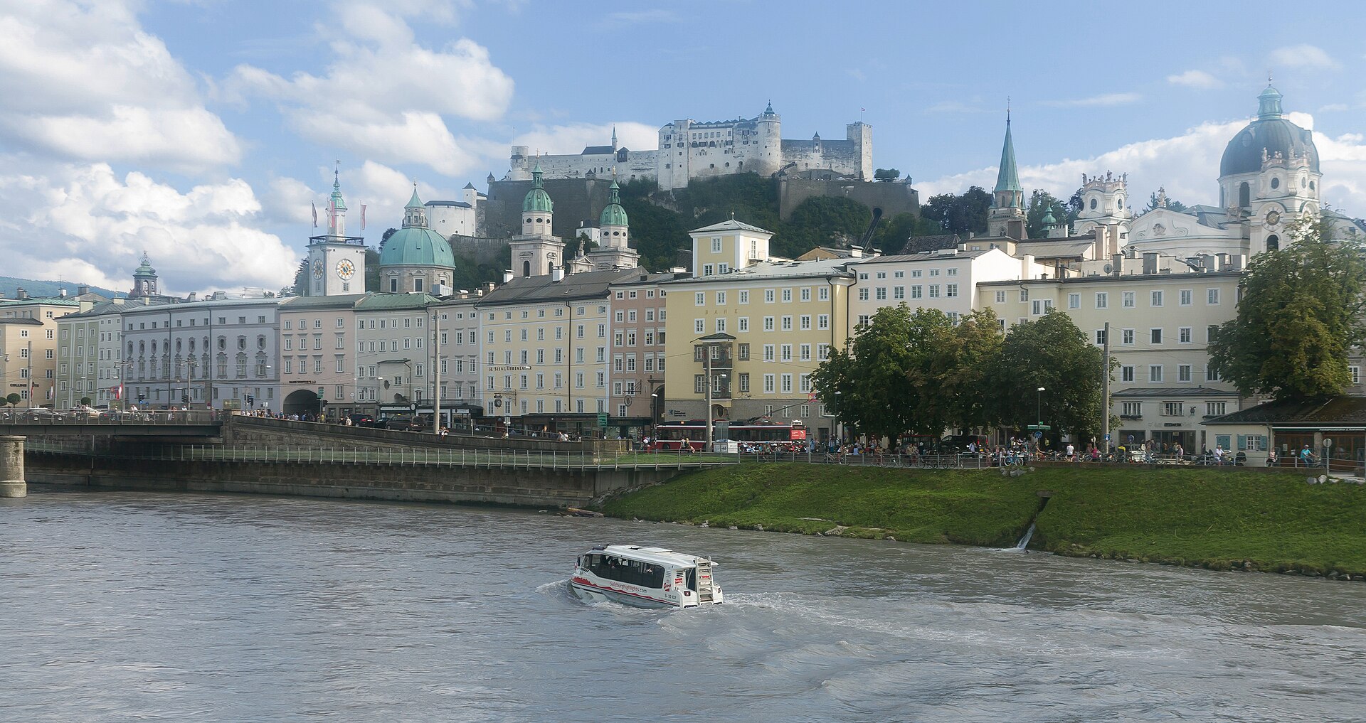 Salzach River & Makartsteg in Salzburg